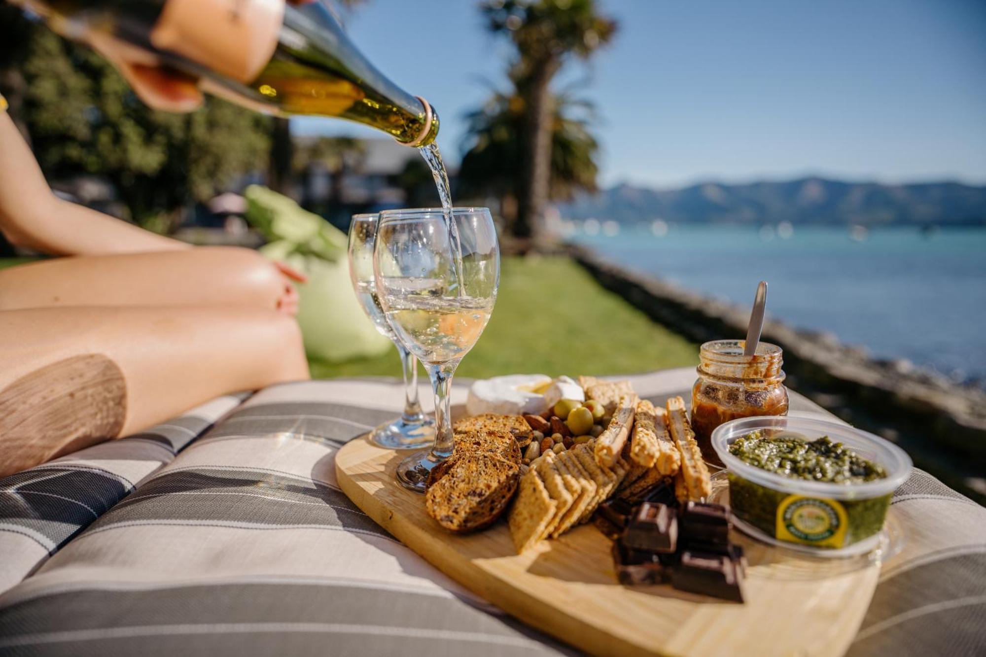 Akaroa Waterfront Motels Eksteriør bilde